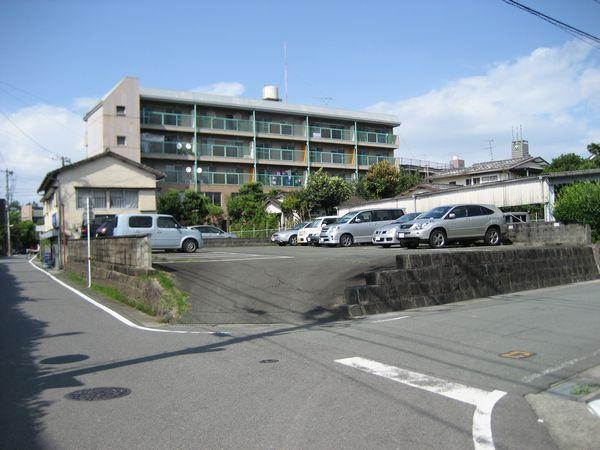 平野駐車場の外観・駐車場イメージ1枚目