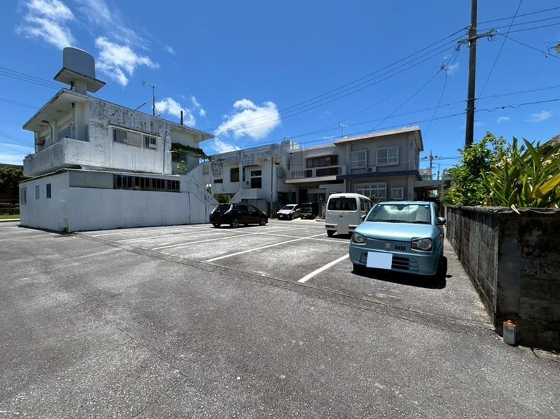 泡瀬5丁目駐車場の外観・駐車場イメージ3枚目