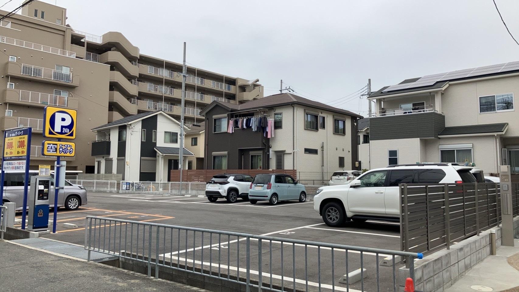  サンエース私部7丁目駐車場の外観・駐車場イメージ3枚目