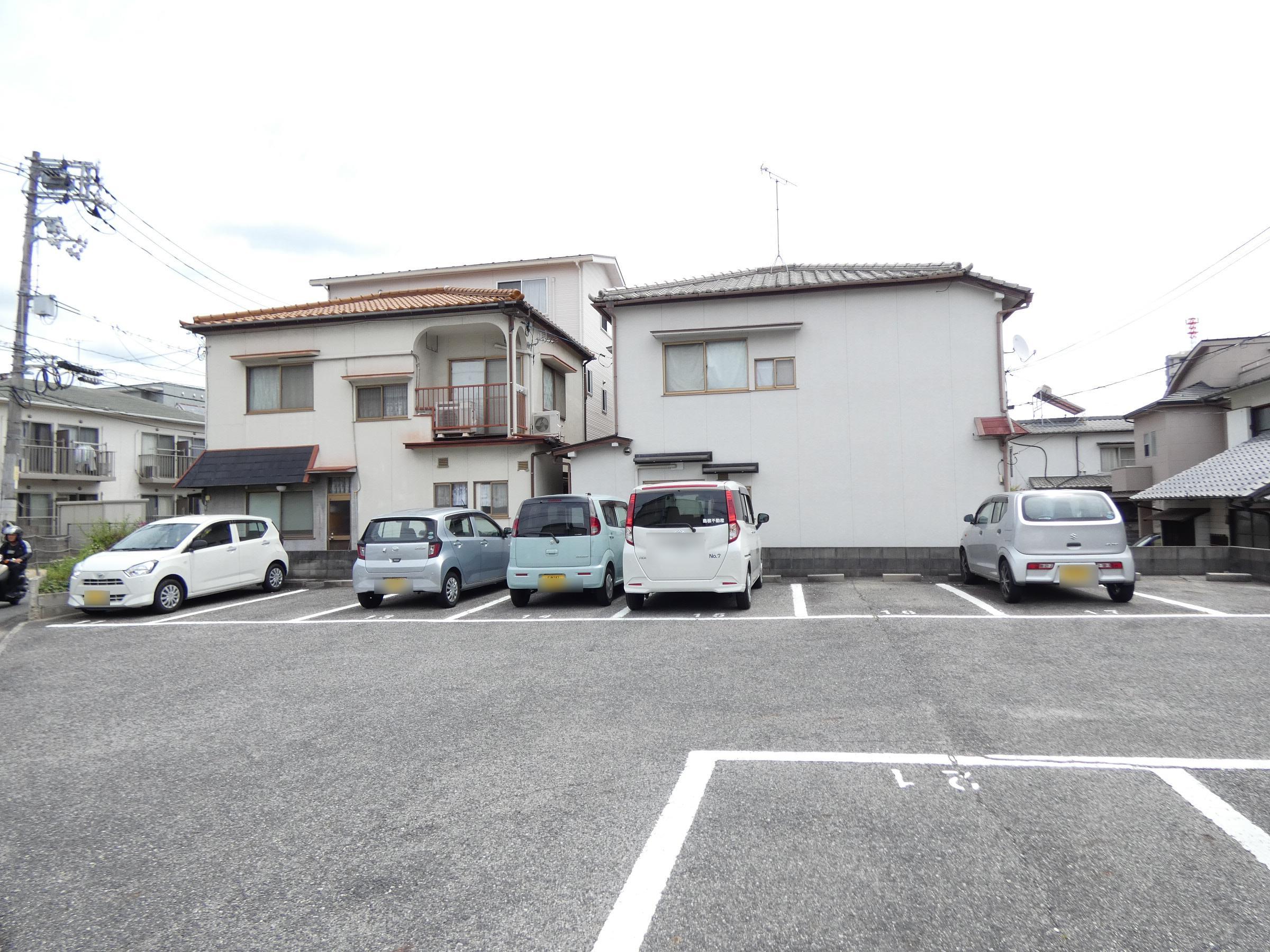 永田駐車場の外観・駐車場イメージ3枚目