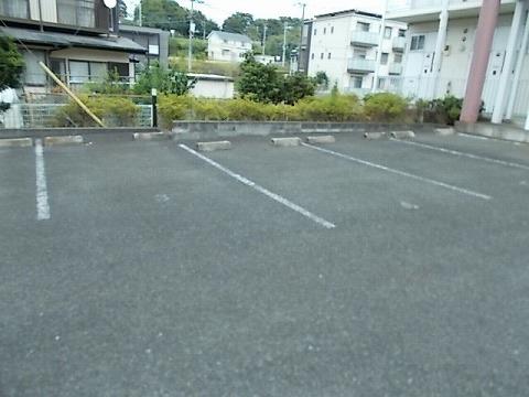 カメリア(23680)の外観・駐車場イメージ1枚目