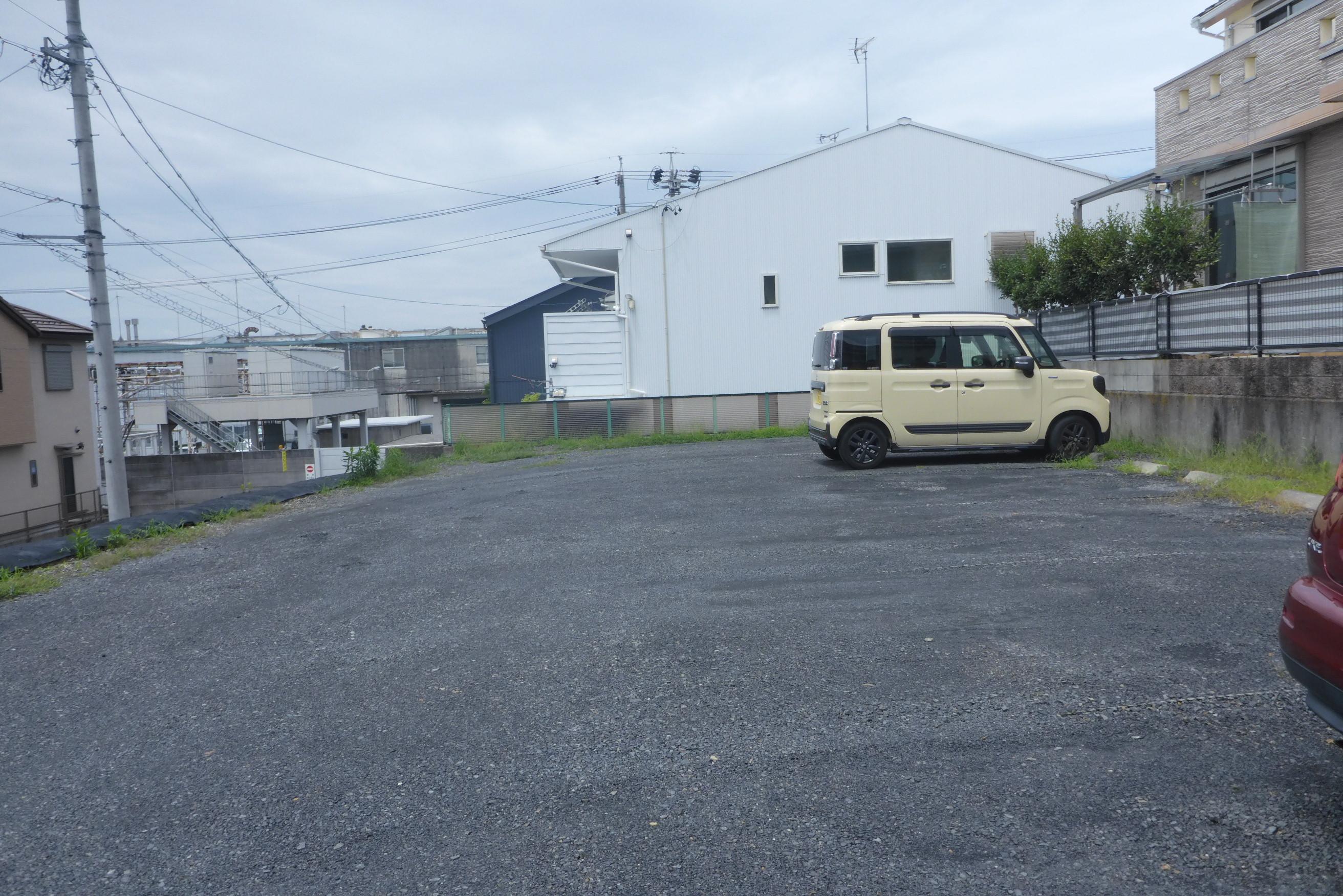 蟹原第２駐車場の外観・駐車場イメージ3枚目
