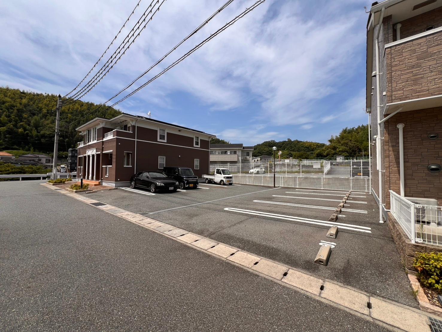 シャトーシモハタ駐車場（北側区画）の外観・駐車場イメージ1枚目