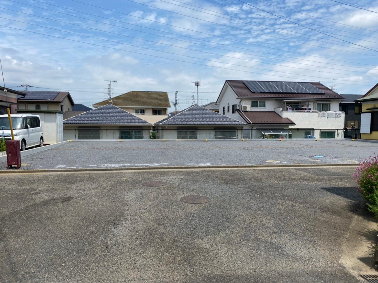 長尾月極駐車場の外観・駐車場イメージ2枚目