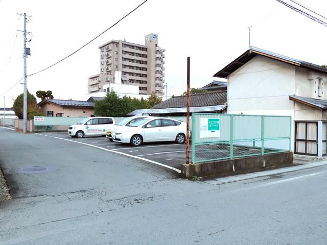 オビコ小嶋第一有料駐車場の外観・駐車場イメージ1枚目