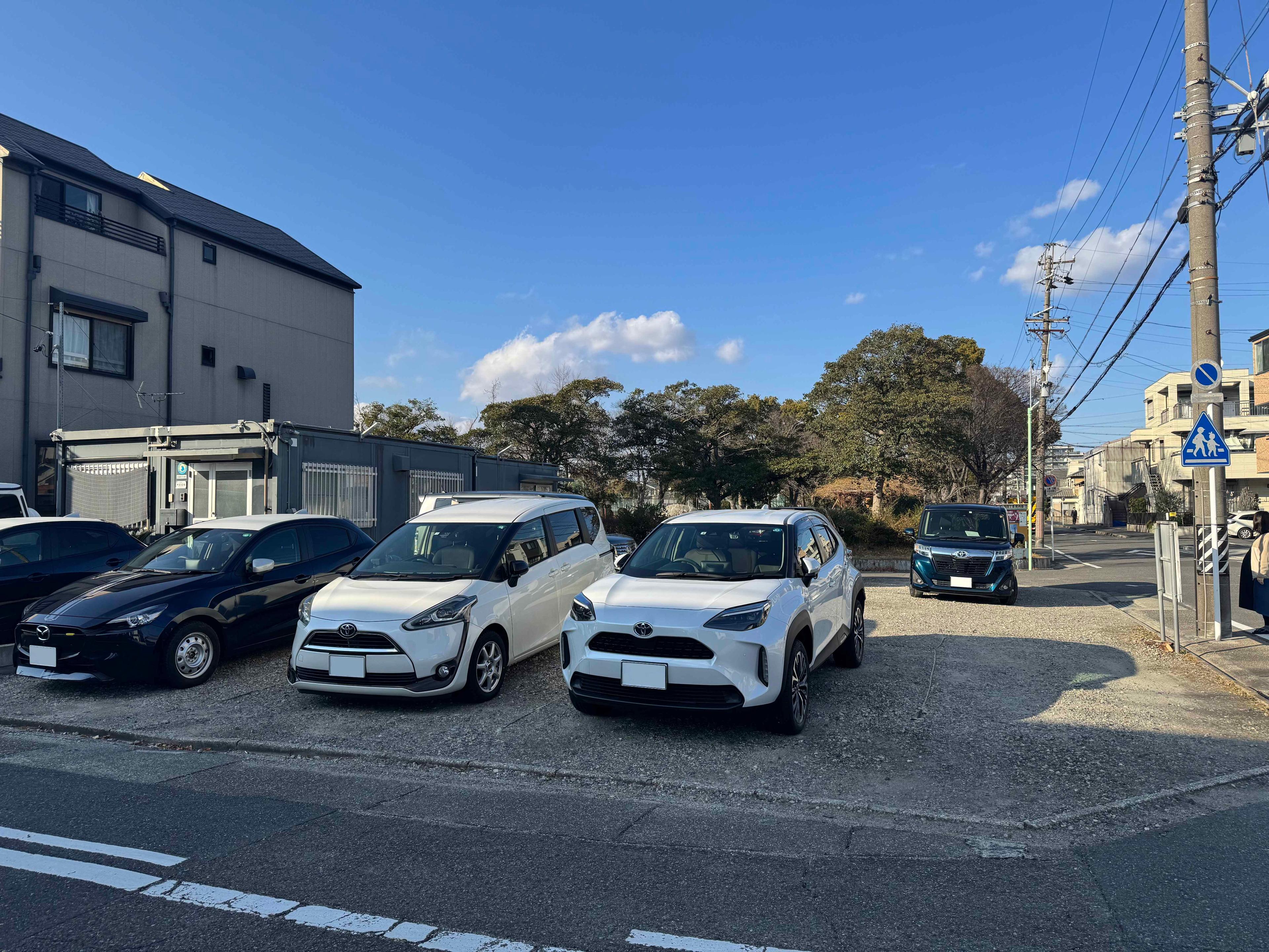 P208の外観・駐車場イメージ2枚目