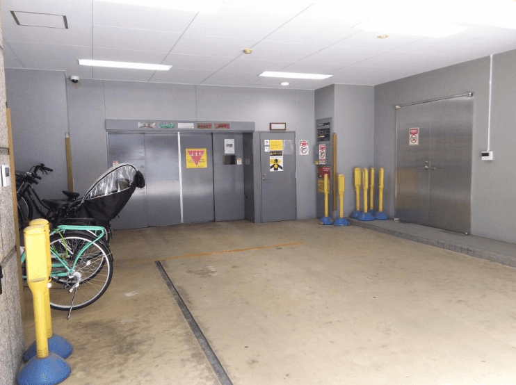 FKイーストコート2番街駐車場（月極駐車場）兵庫県神戸市東灘区向洋町中1丁目14番地屋根（あり）立体（舗装【あり】）詳細Park