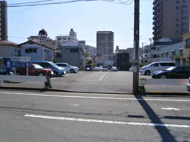 老松町第2パーキングの外観・駐車場イメージ3枚目