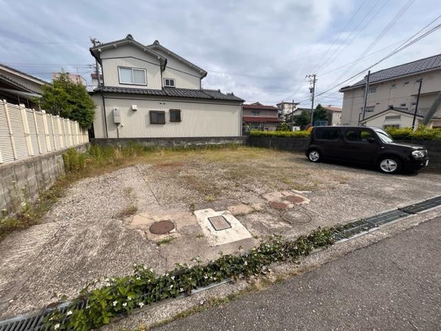 徳田駐車場の外観・駐車場イメージ1枚目