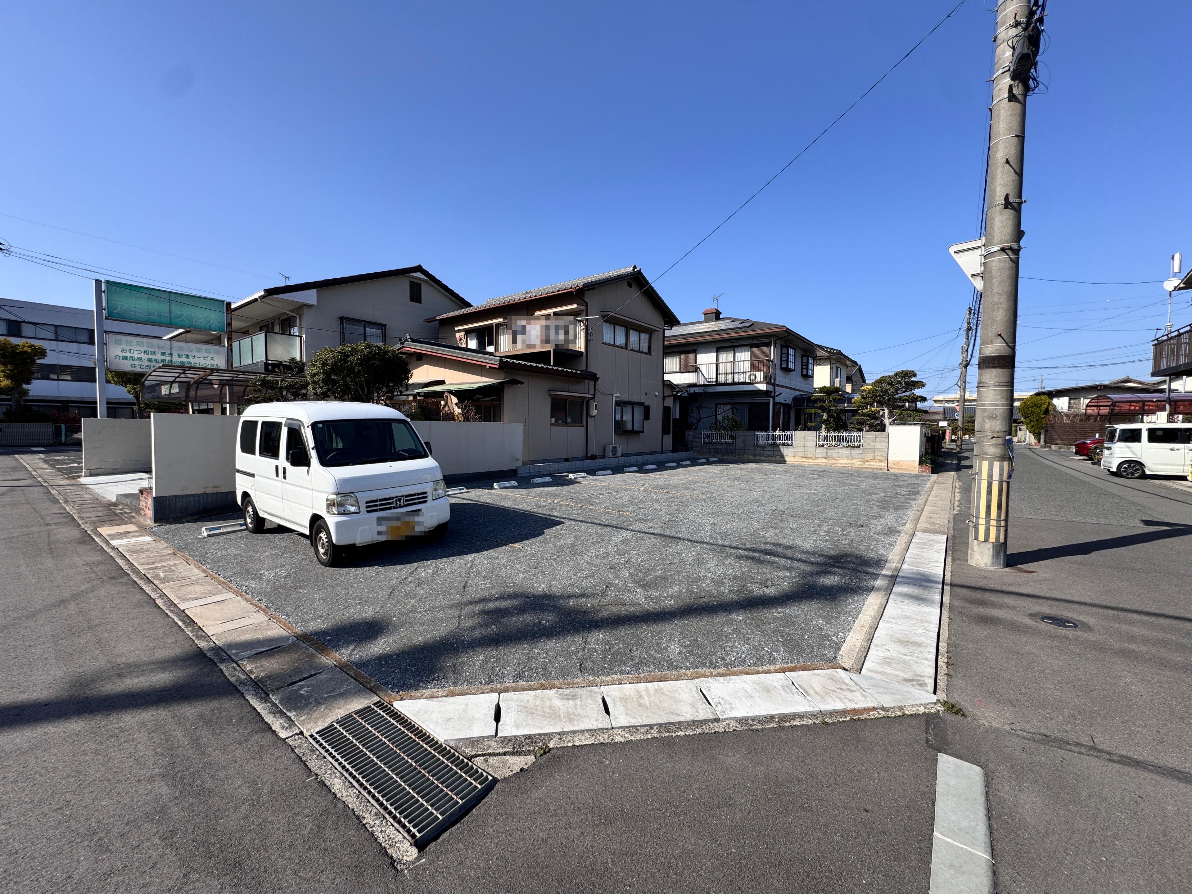 築港緑町駐車場の外観・駐車場イメージ1枚目