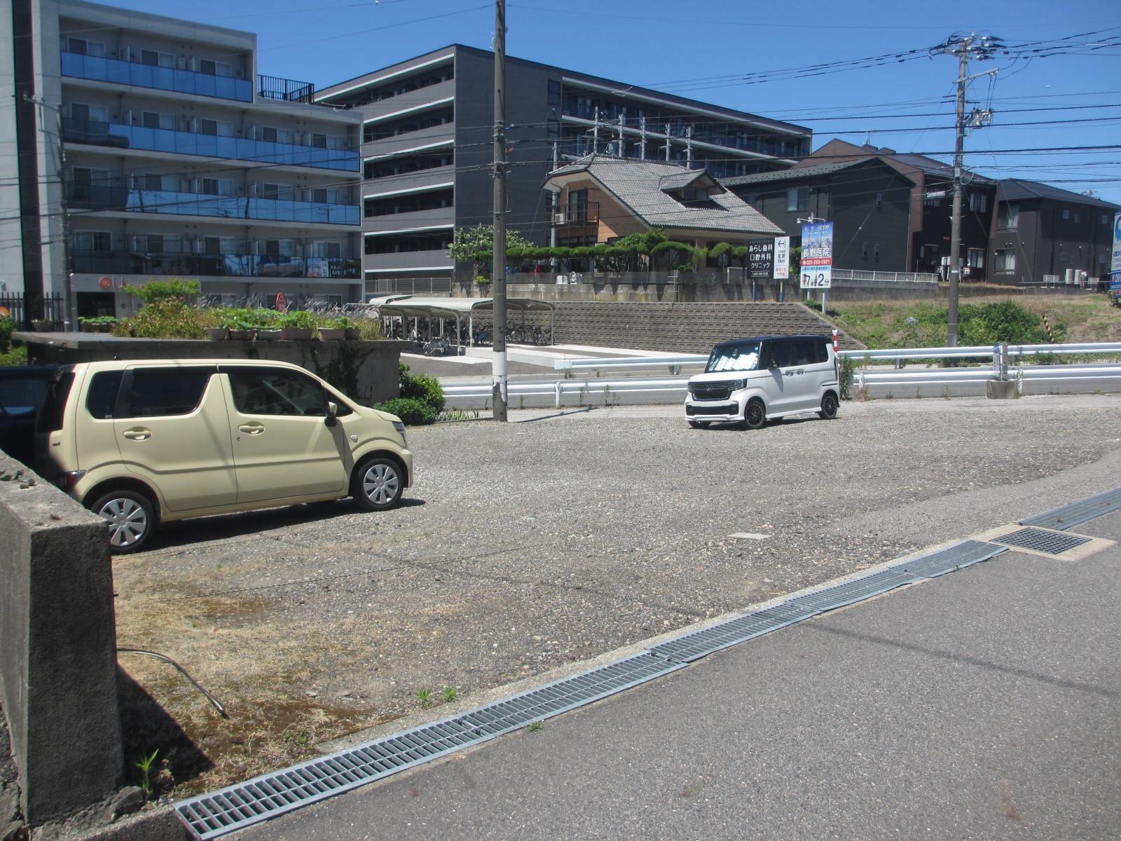 第65駐車場の外観・駐車場イメージ3枚目