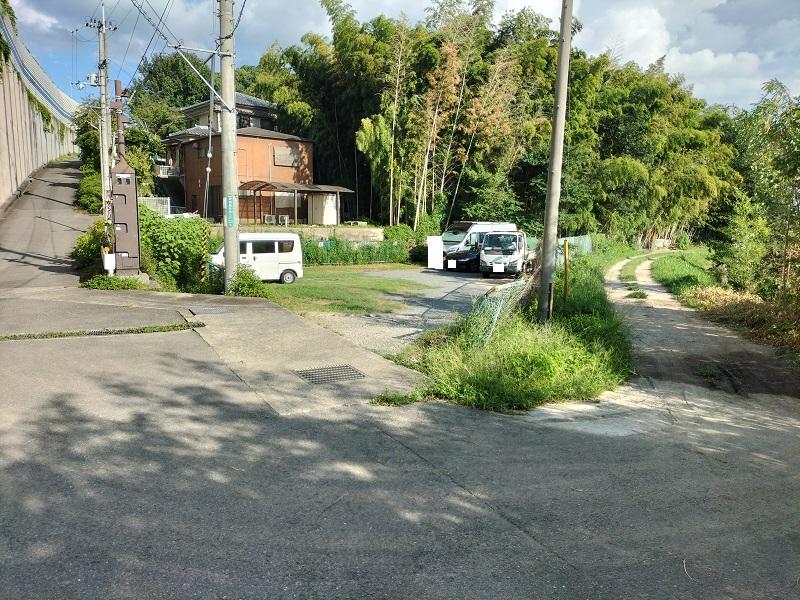 安満磐手町 ﾓｰﾀｰﾌﾟｰﾙの外観・駐車場イメージ1枚目