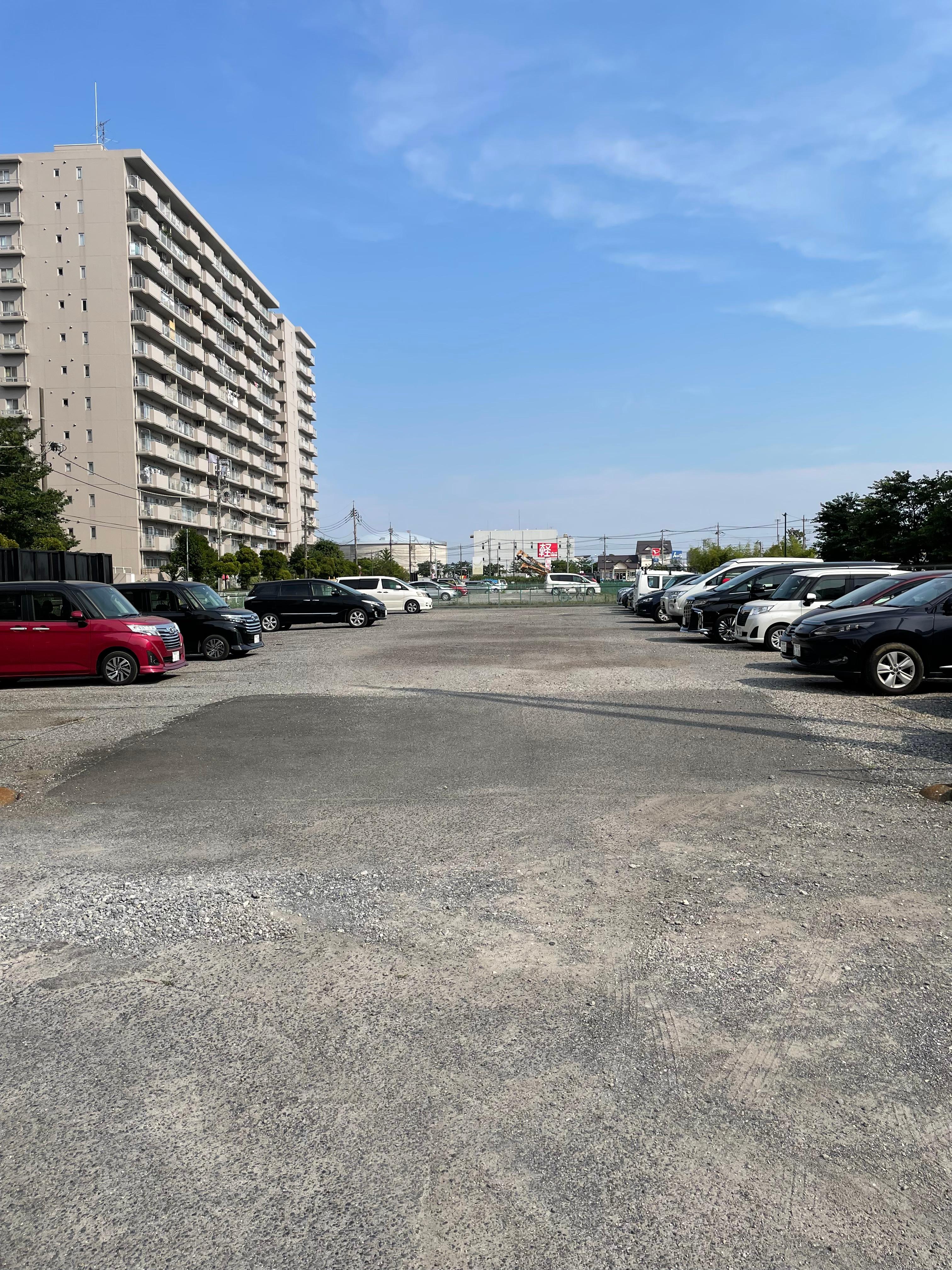 磯田駐車場の外観・駐車場イメージ2枚目
