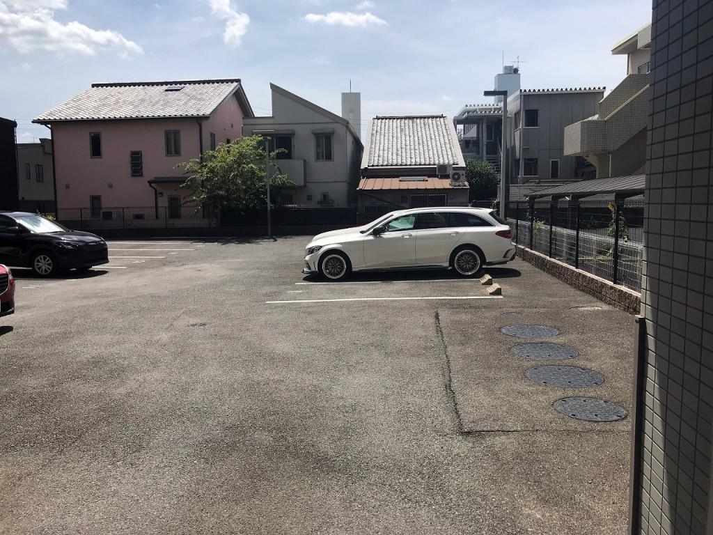 FKコートサイド杁中駐車場の外観・駐車場イメージ1枚目