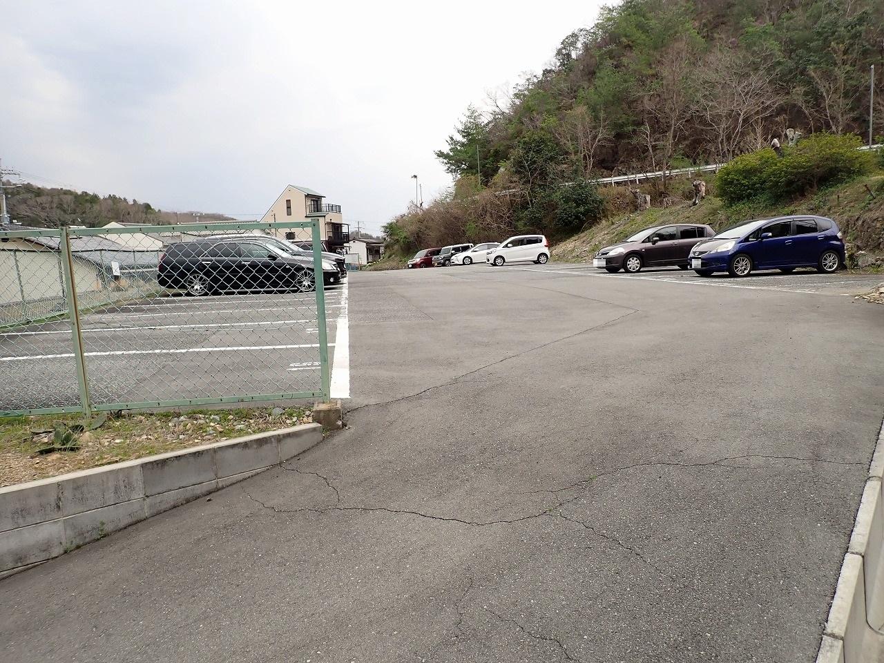 佐方前山寮跡駐車場の外観・駐車場イメージ2枚目