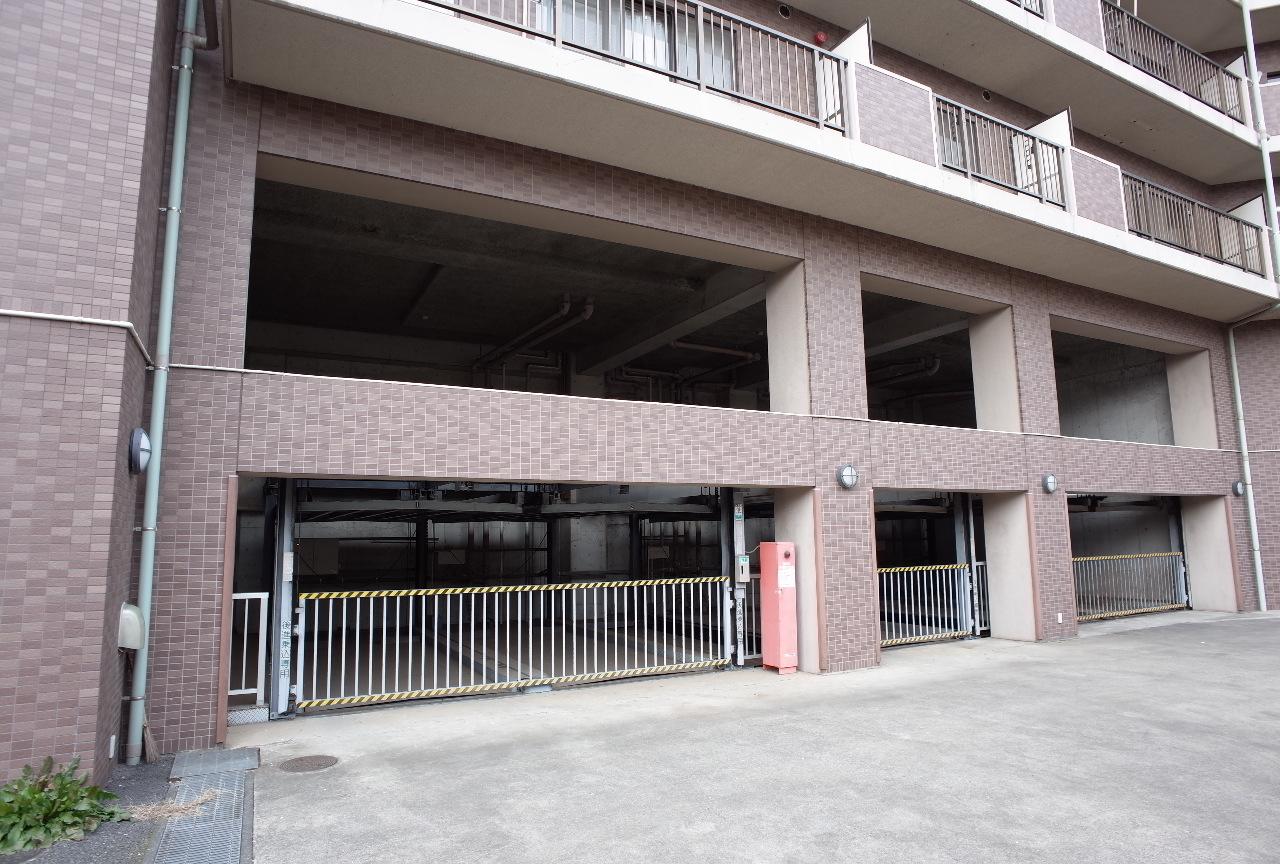 メイ・グリーン塚田　機械式駐車場の外観・駐車場イメージ2枚目