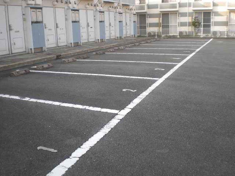 わかみや２番館(20162)の外観・駐車場イメージ2枚目