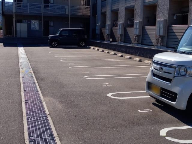 クレイノＦＬＯＲＡ　宇美(56660)の外観・駐車場イメージ1枚目