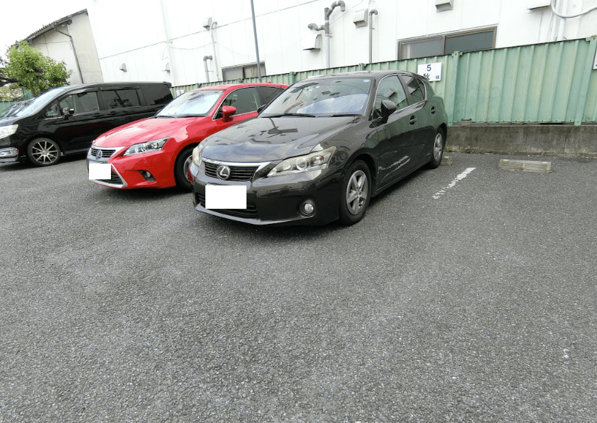 七　有料駐車場の外観・駐車場イメージ1枚目