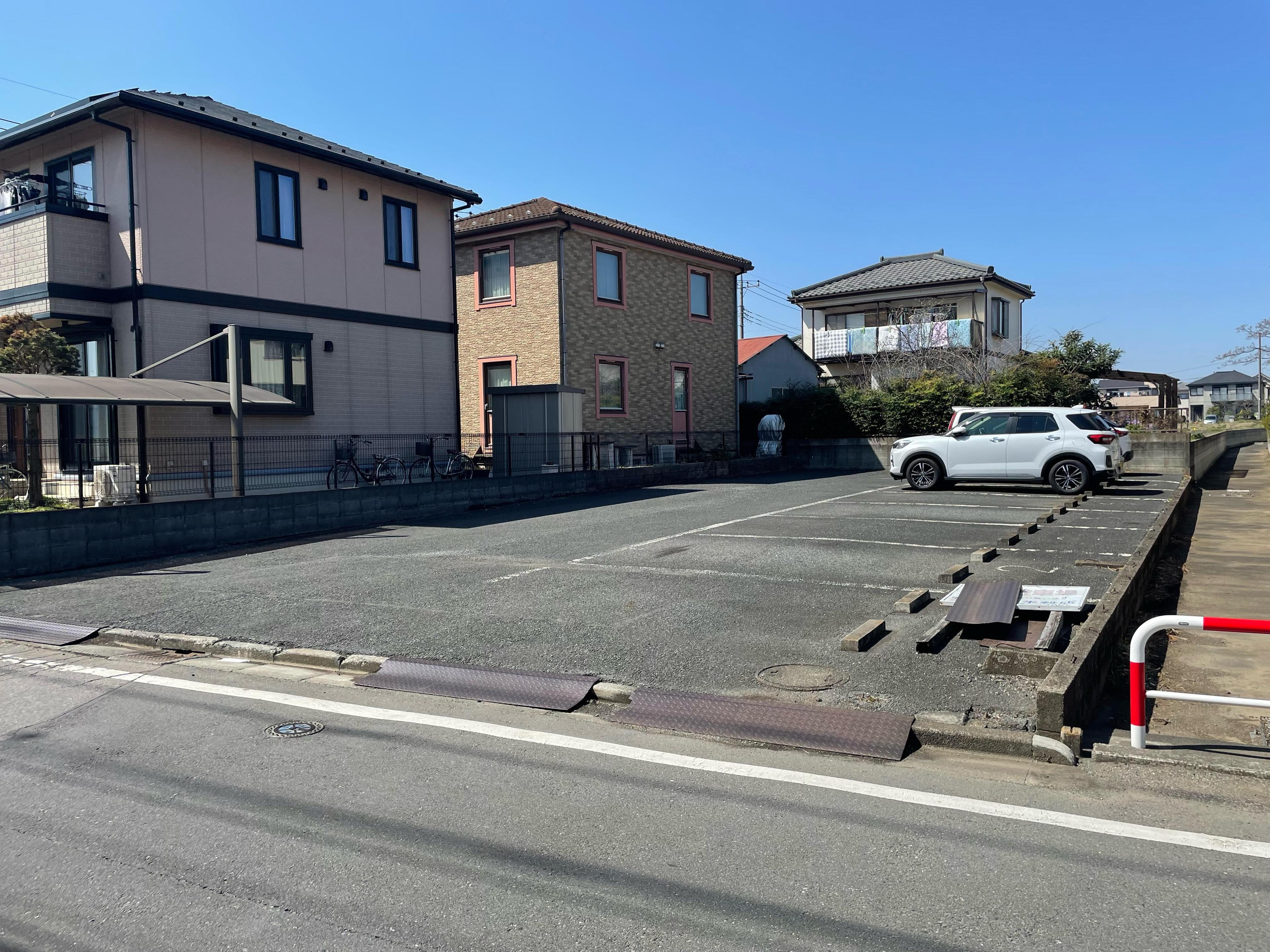本宿７丁目駐車場の外観・駐車場イメージ1枚目