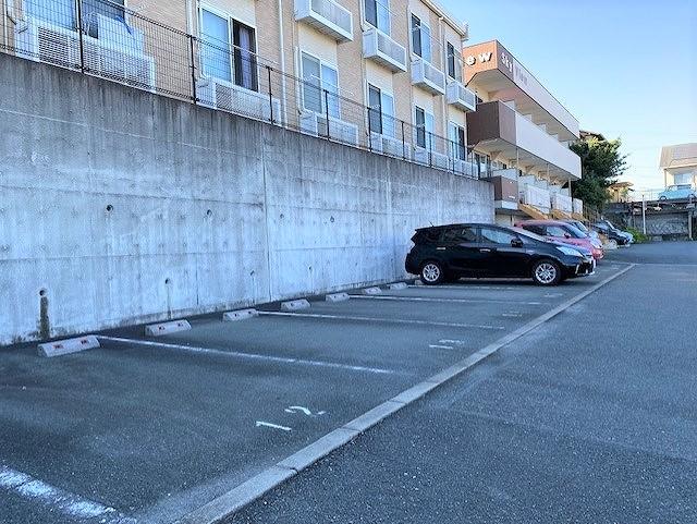 バード(37331)の外観・駐車場イメージ1枚目
