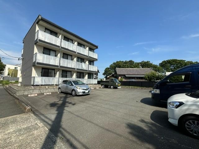 新和(36276)の外観・駐車場イメージ1枚目