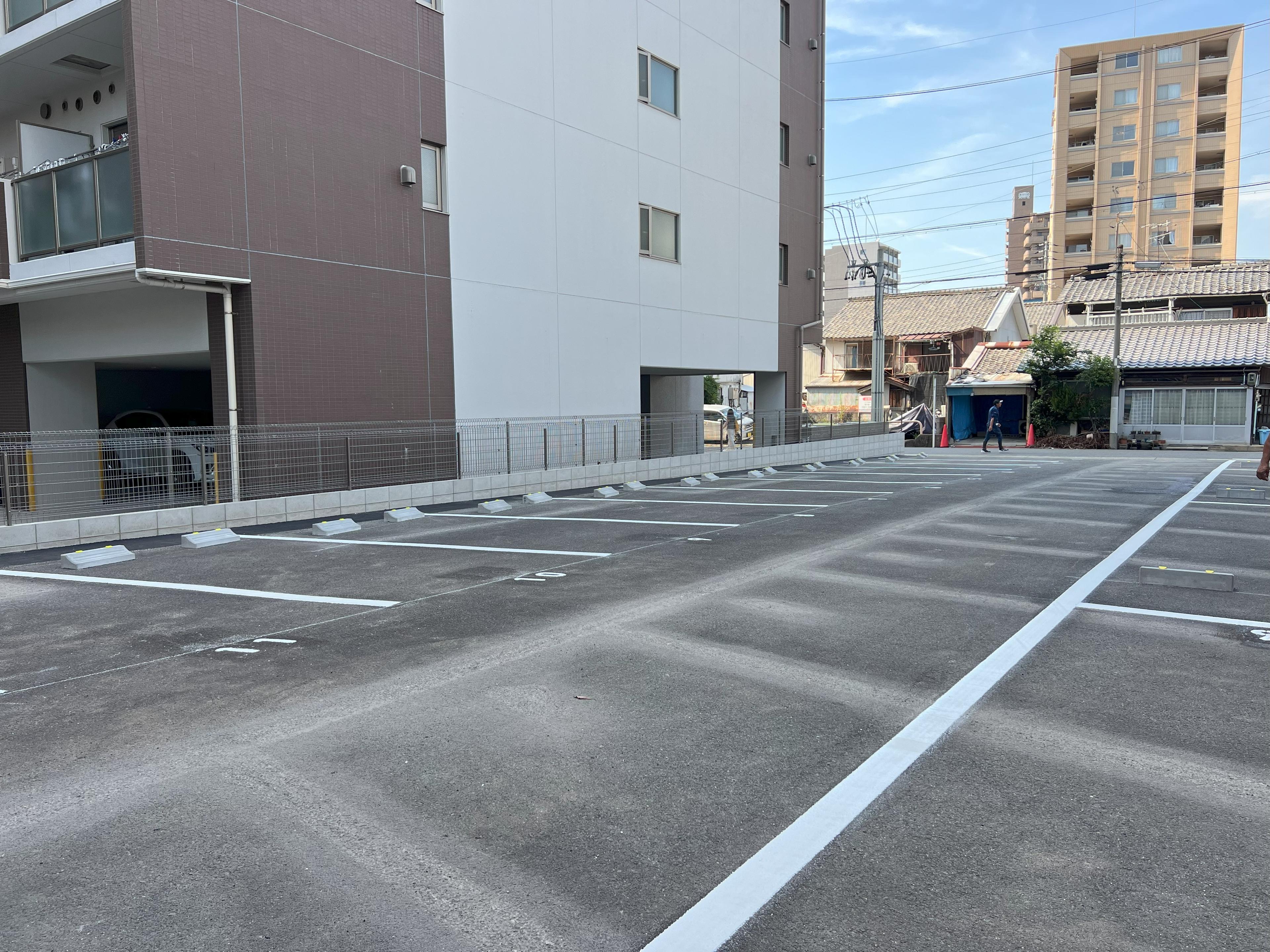 泉三丁目駐車場の外観・駐車場イメージ3枚目