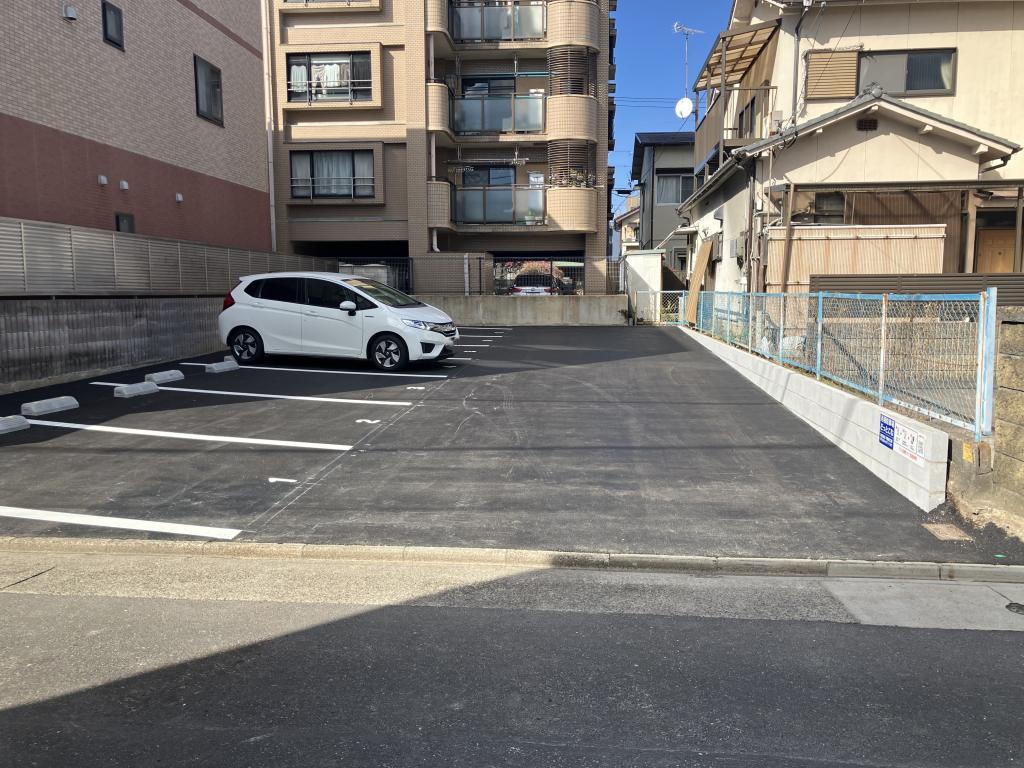 FK日岡町3丁目駐車場の外観・駐車場イメージ1枚目