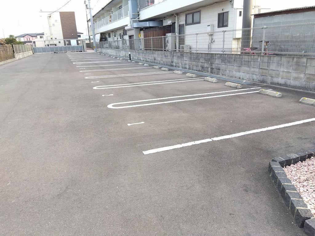 クレイノ茂木２(57834)の外観・駐車場イメージ1枚目