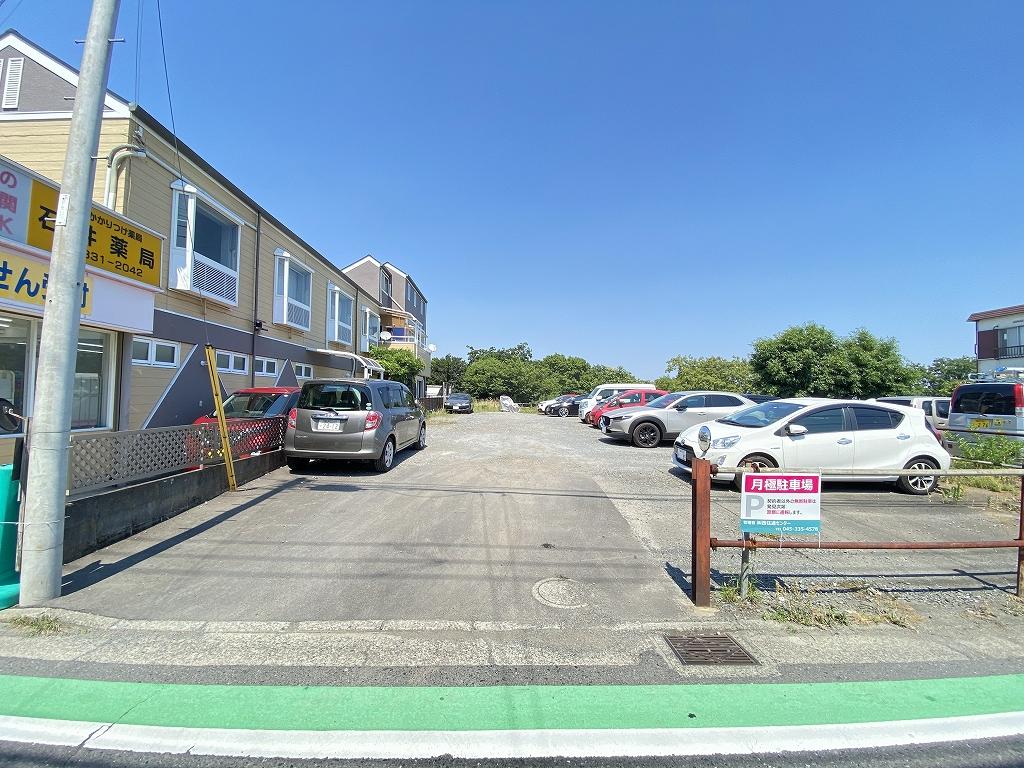 秋山A駐車場の外観・駐車場イメージ1枚目