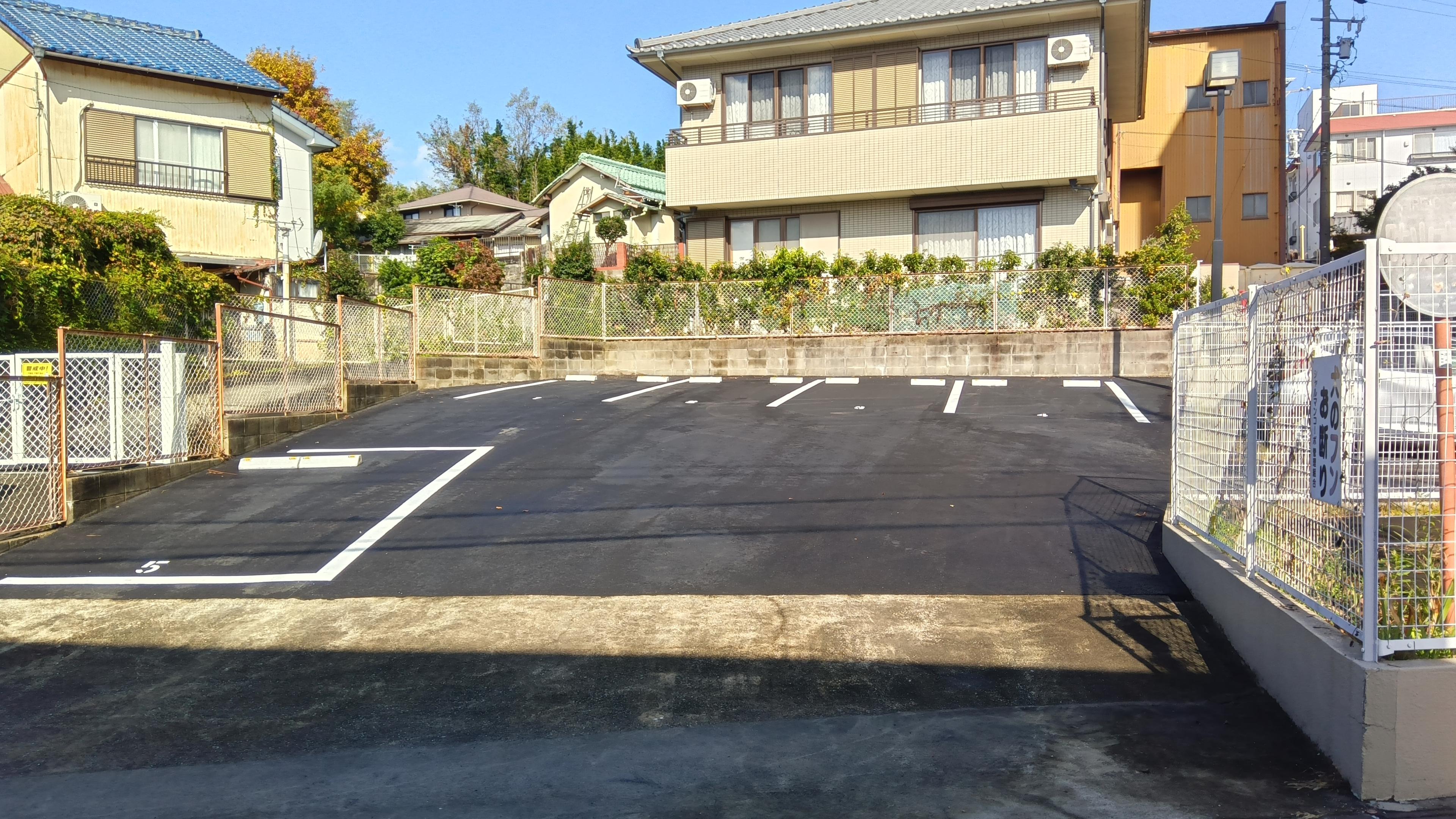 泉町(青山)駐車場の外観・駐車場イメージ1枚目