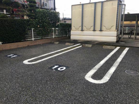 アドラーブル(37027)の外観・駐車場イメージ1枚目