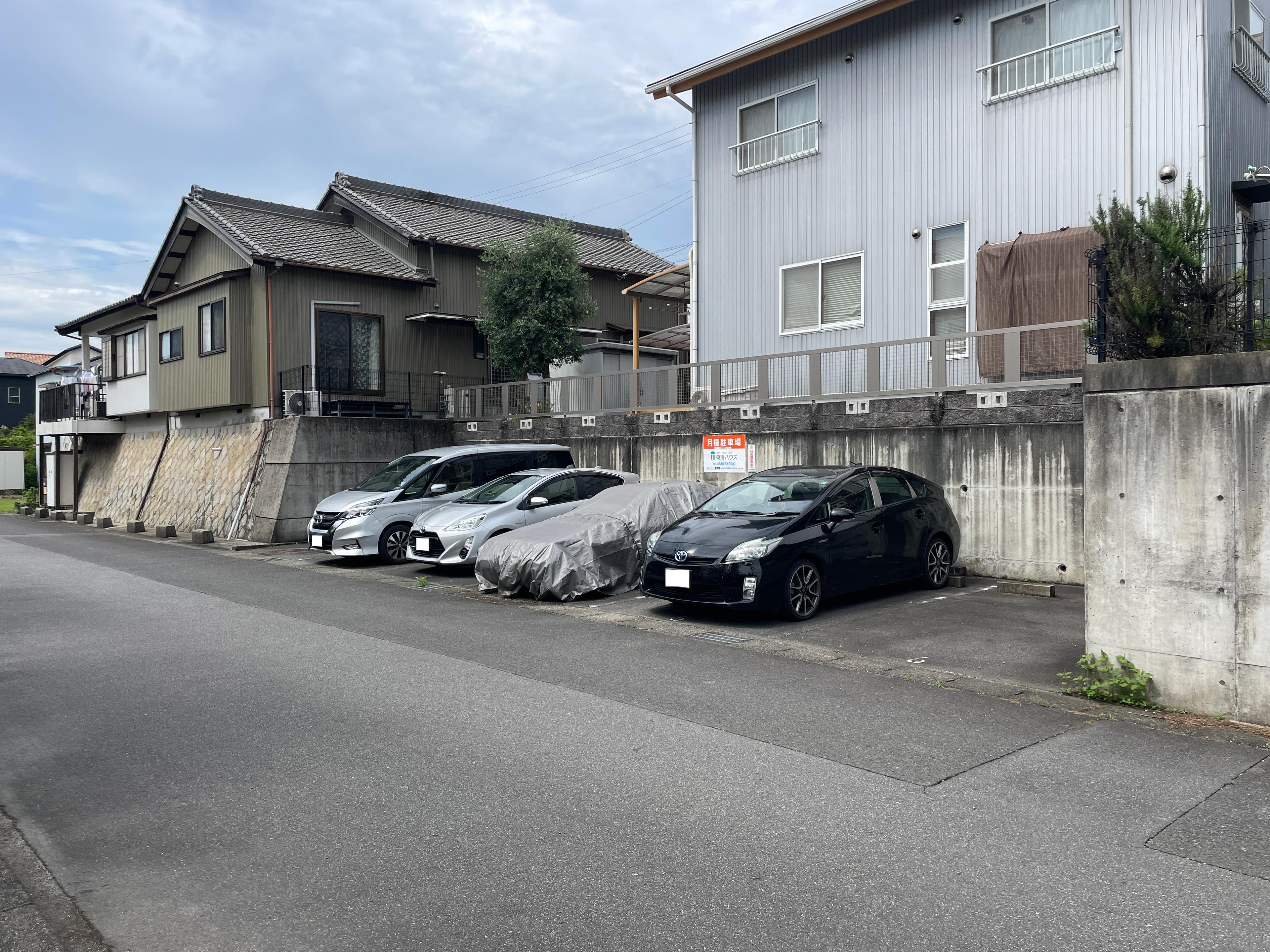 中狭間駐車場の外観・駐車場イメージ1枚目
