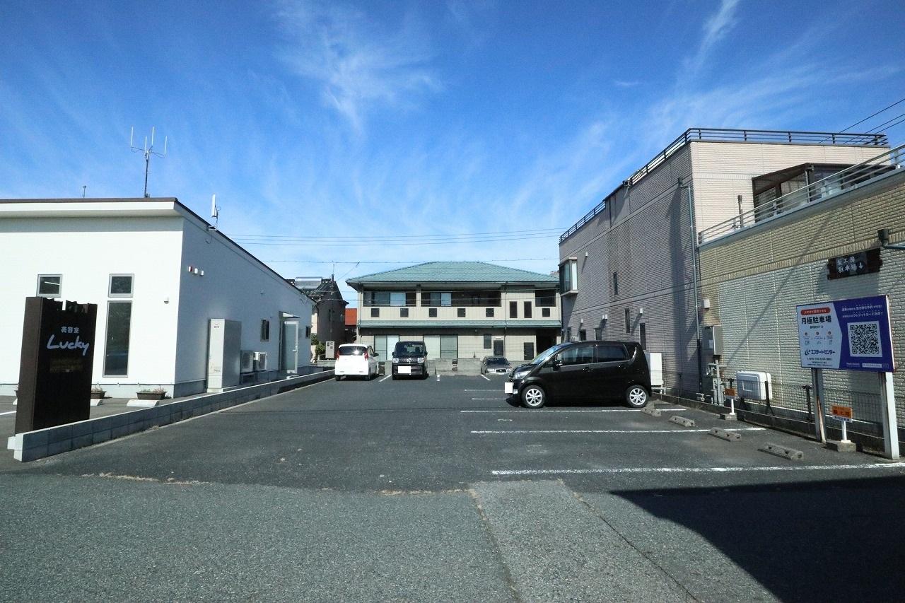御弓町37-3駐車場の外観・駐車場イメージ2枚目