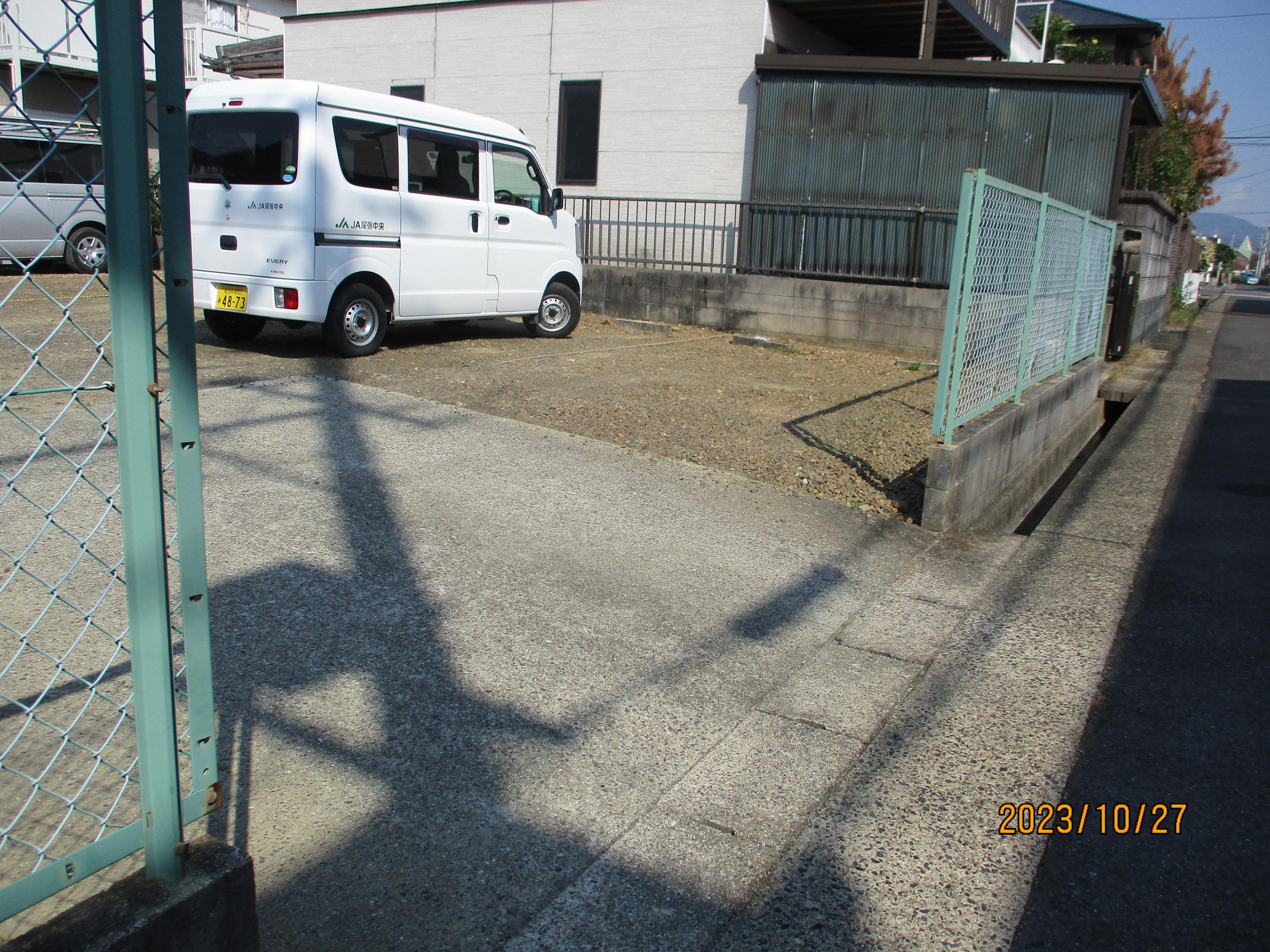 J-599の外観・駐車場イメージ1枚目