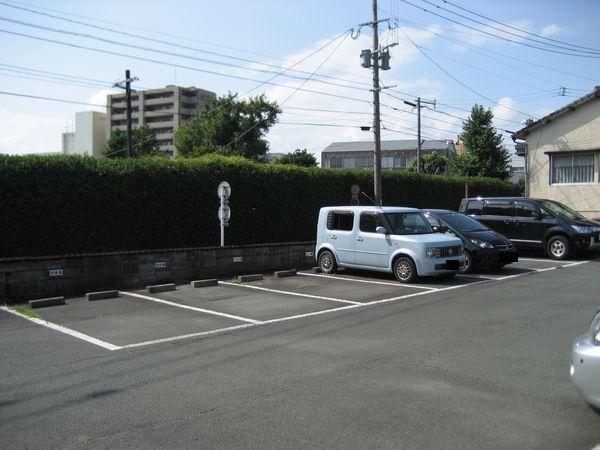 平野駐車場の外観・駐車場イメージ3枚目