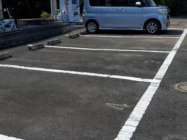 イーハートーブ(36492)の外観・駐車場イメージ1枚目