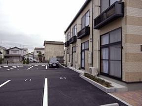 アルブルⅠ(28402)の外観・駐車場イメージ1枚目