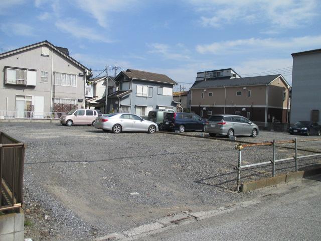 岡井第二駐車場の外観・駐車場イメージ1枚目