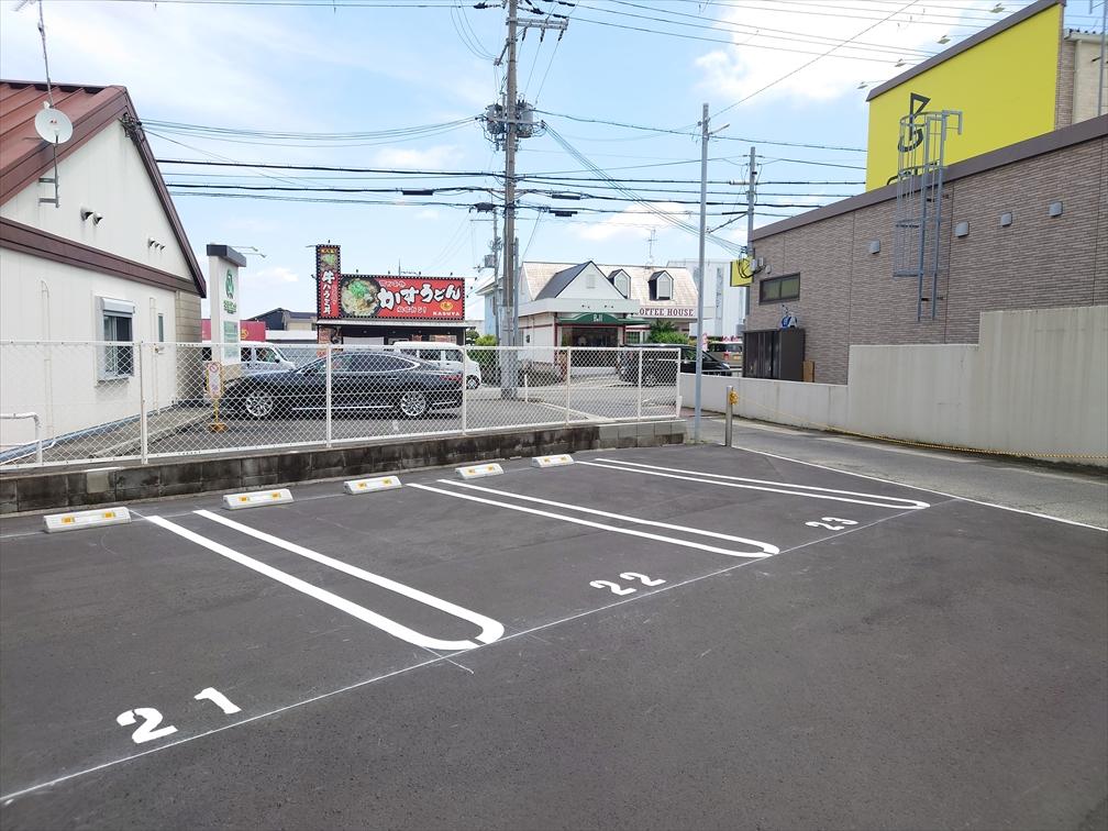 茱萸木5丁目モータープールの外観・駐車場イメージ2枚目