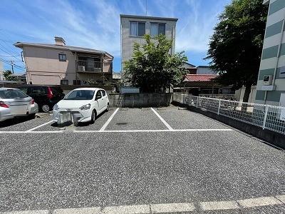 ベンデュール(22336)の外観・駐車場イメージ1枚目
