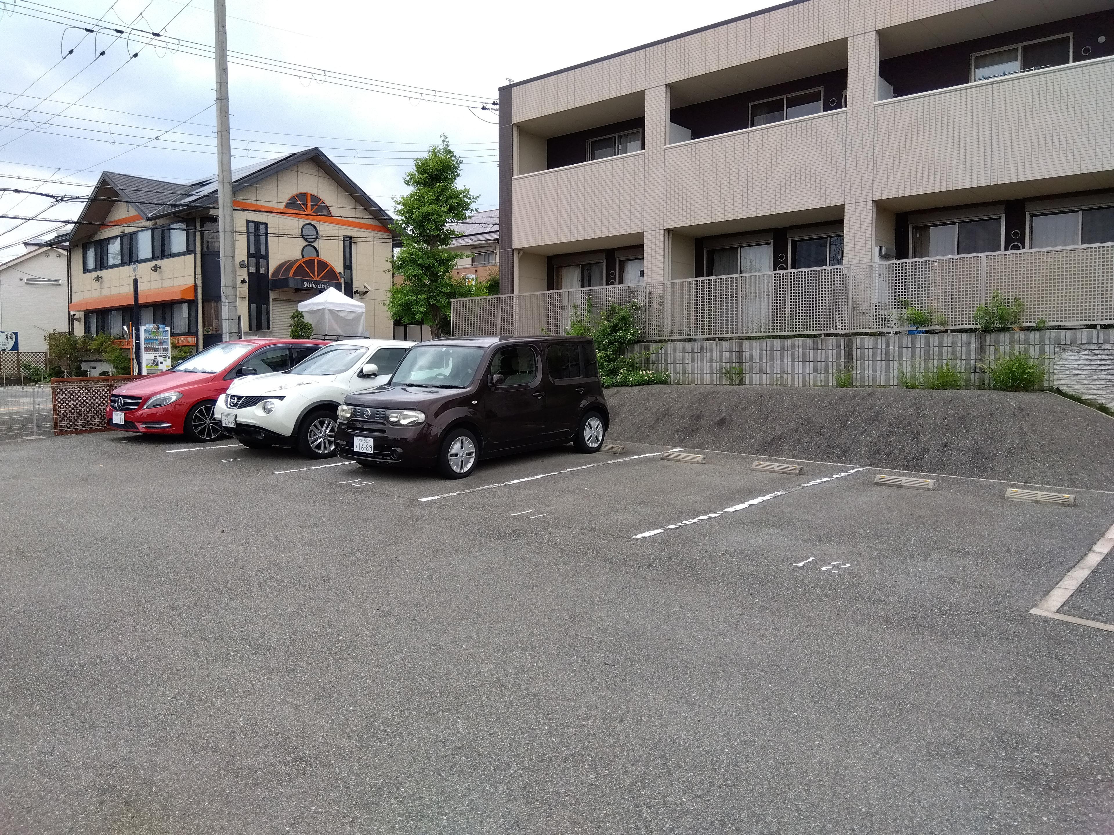 浅川様（駐車場）の外観・駐車場イメージ2枚目