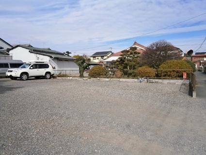 島村月極駐車場の外観・駐車場イメージ2枚目