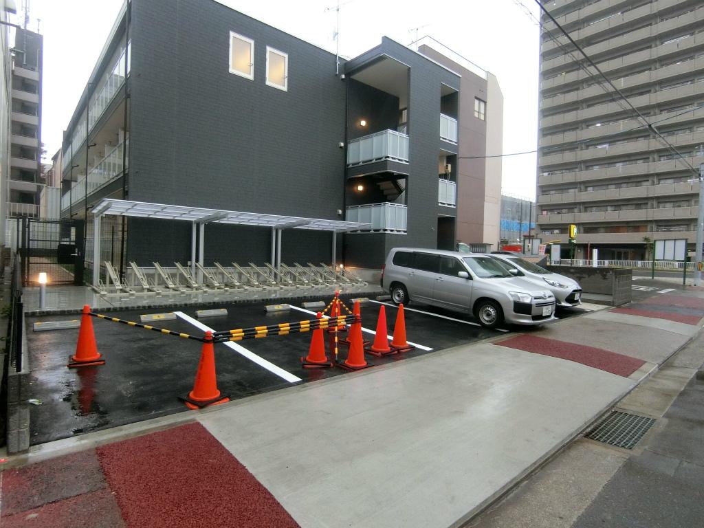 リブリ・アリコット駐車場の外観・駐車場イメージ1枚目