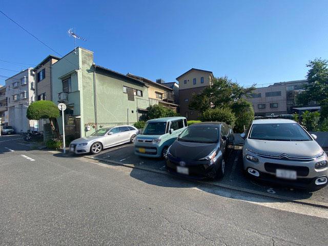 楠木ガレージ②の外観・駐車場イメージ2枚目