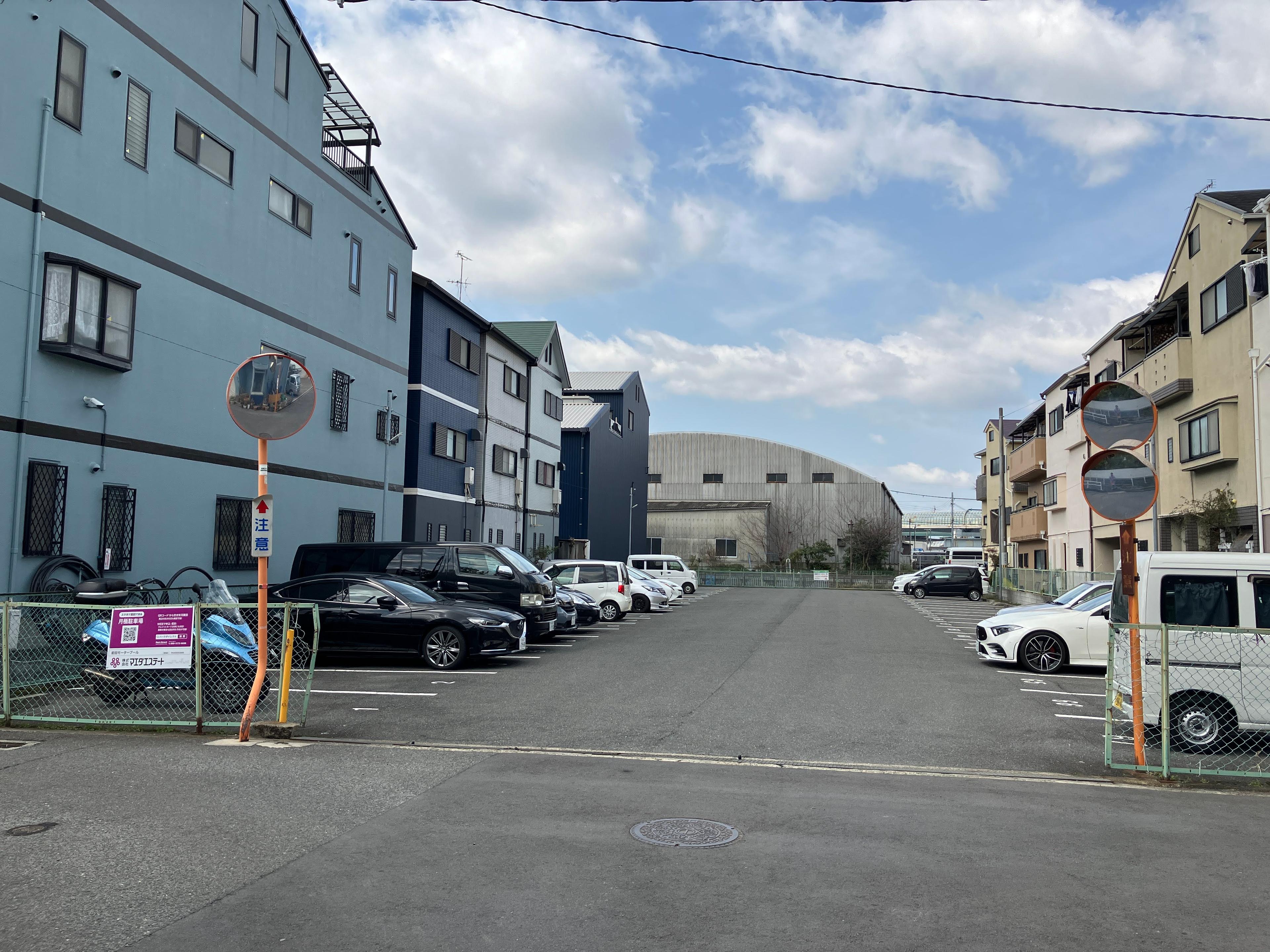 前田モータープールの外観・駐車場イメージ1枚目