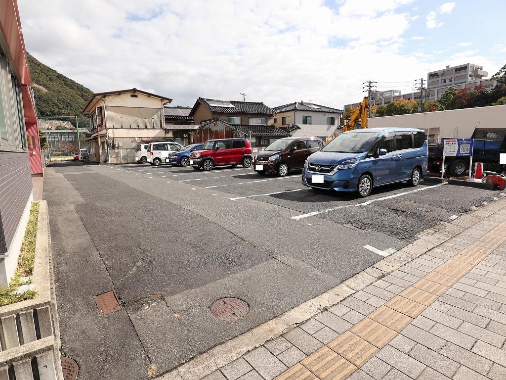 東町2丁目211駐車場の外観・駐車場イメージ1枚目