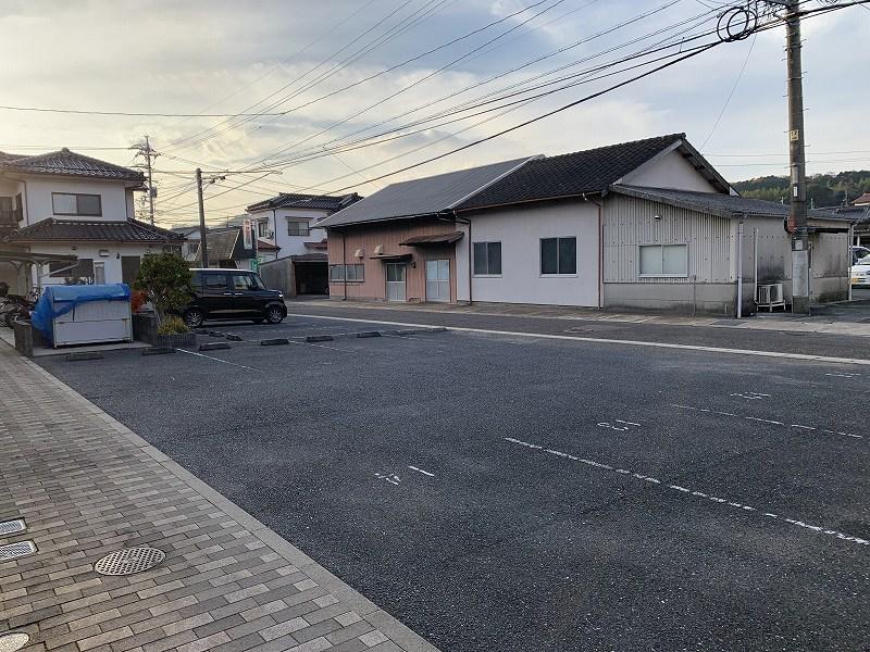 プロヴァンス(30775)の外観・駐車場イメージ1枚目