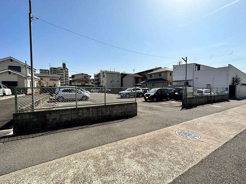 タテベモータープール2号の外観・駐車場イメージ1枚目