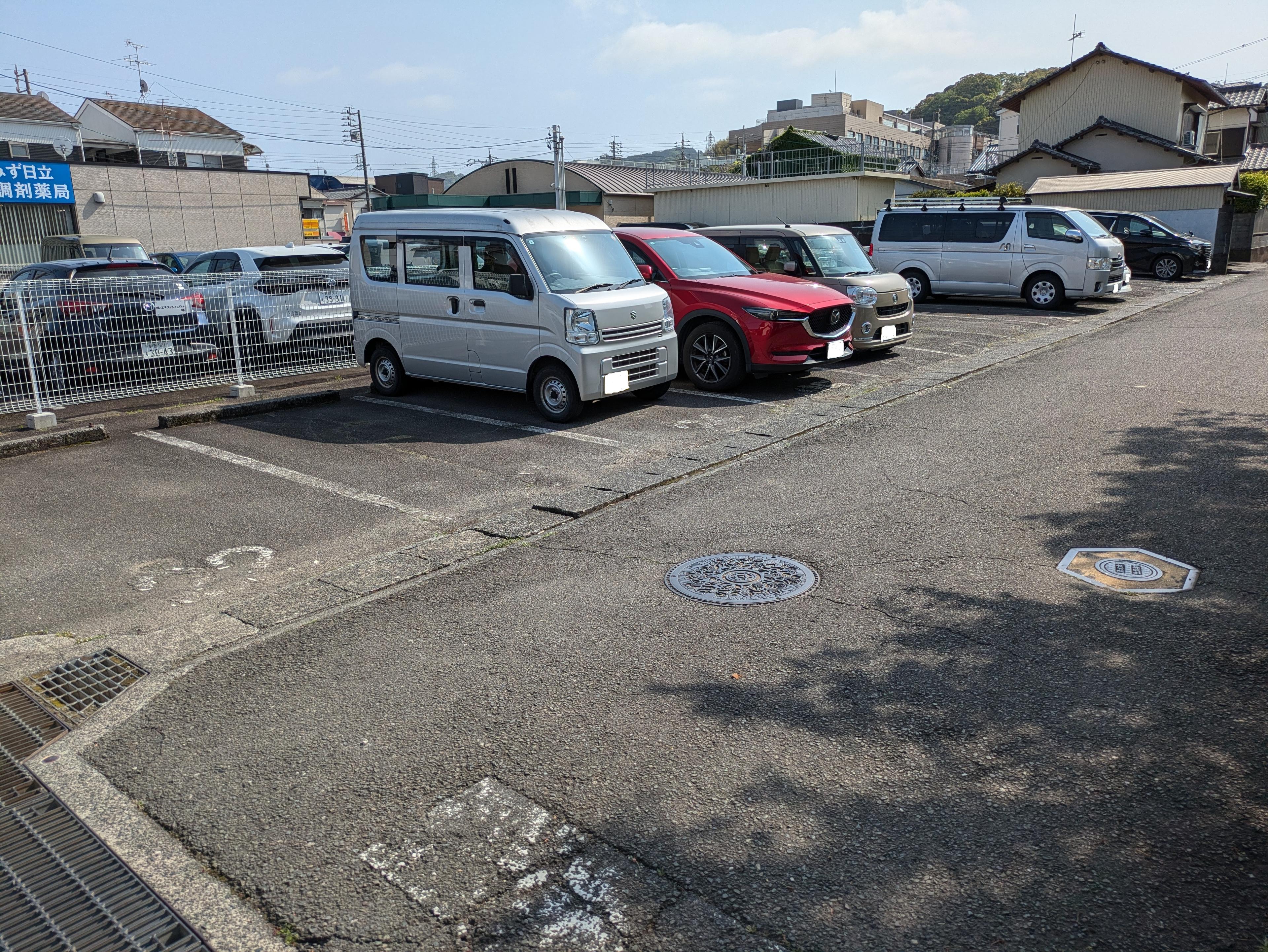 日立町駐車場の外観・駐車場イメージ2枚目